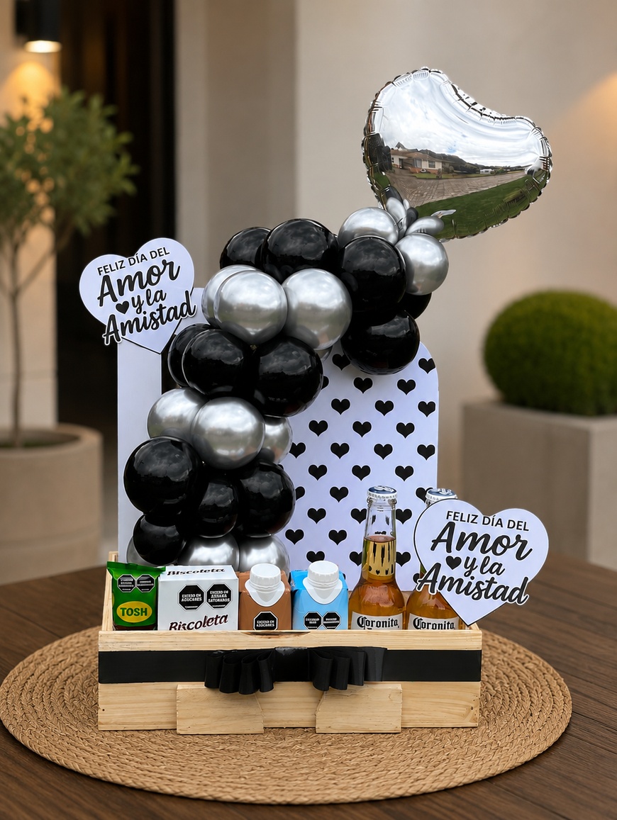 Desayuno panel de corazones plateado - Deluxe Surprise
