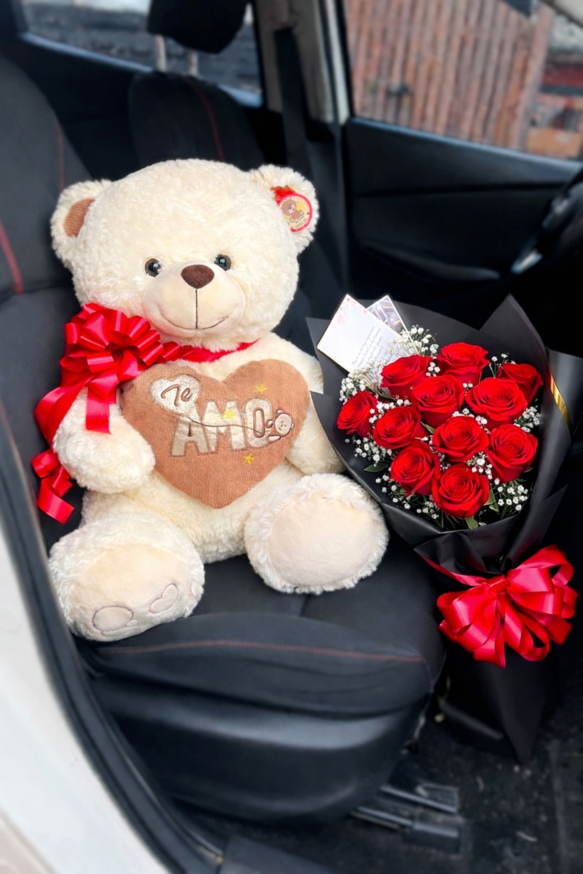 Detalle peluche con ramo de rosas rojas - Deluxe Surprise